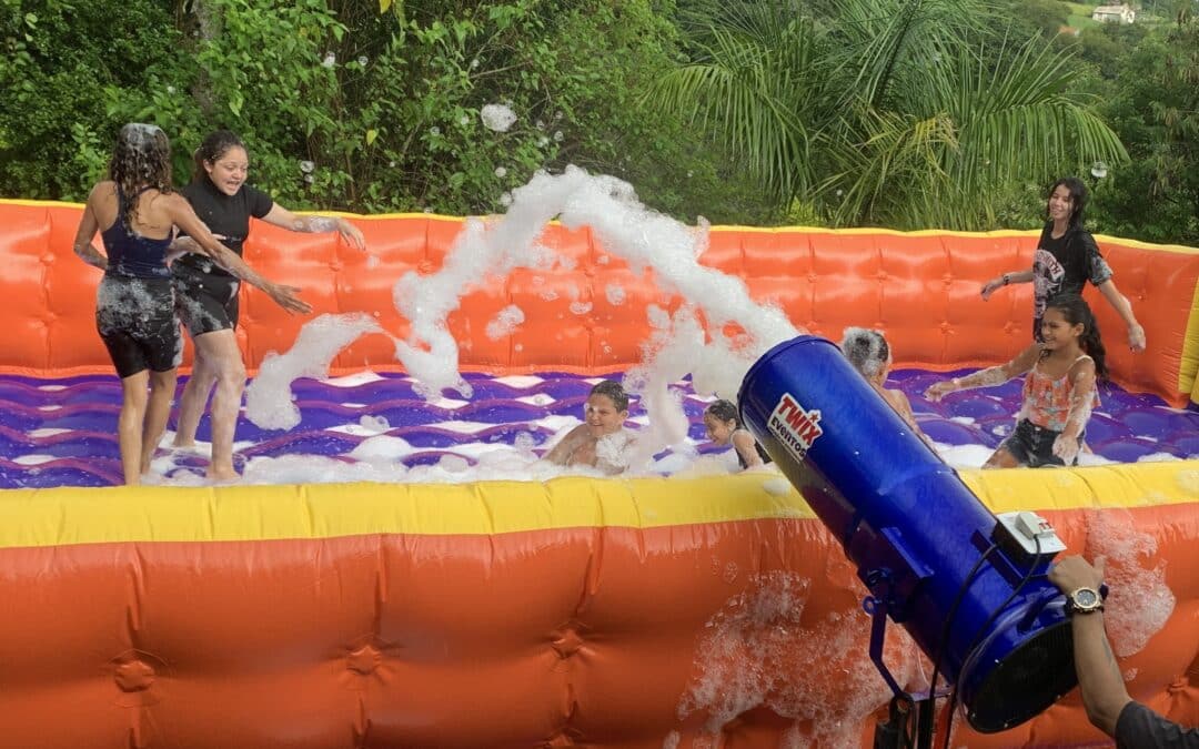 Os Brinquedos Mais Populares para Alugar em Festas de Aniversário