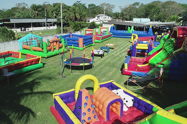 Aluguel de brinquedos para eventos: o que ninguém te contou
